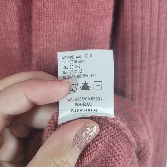 Woolrich Women's Dahlia Wool Blend Split Neck Ribbed Knit Sweater Red Size Large - Picture 5 of 5